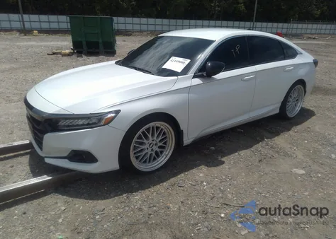 2022 Honda Accord Sport z USA, uszkodzony, nr VIN 1HGCV1F39NA098177